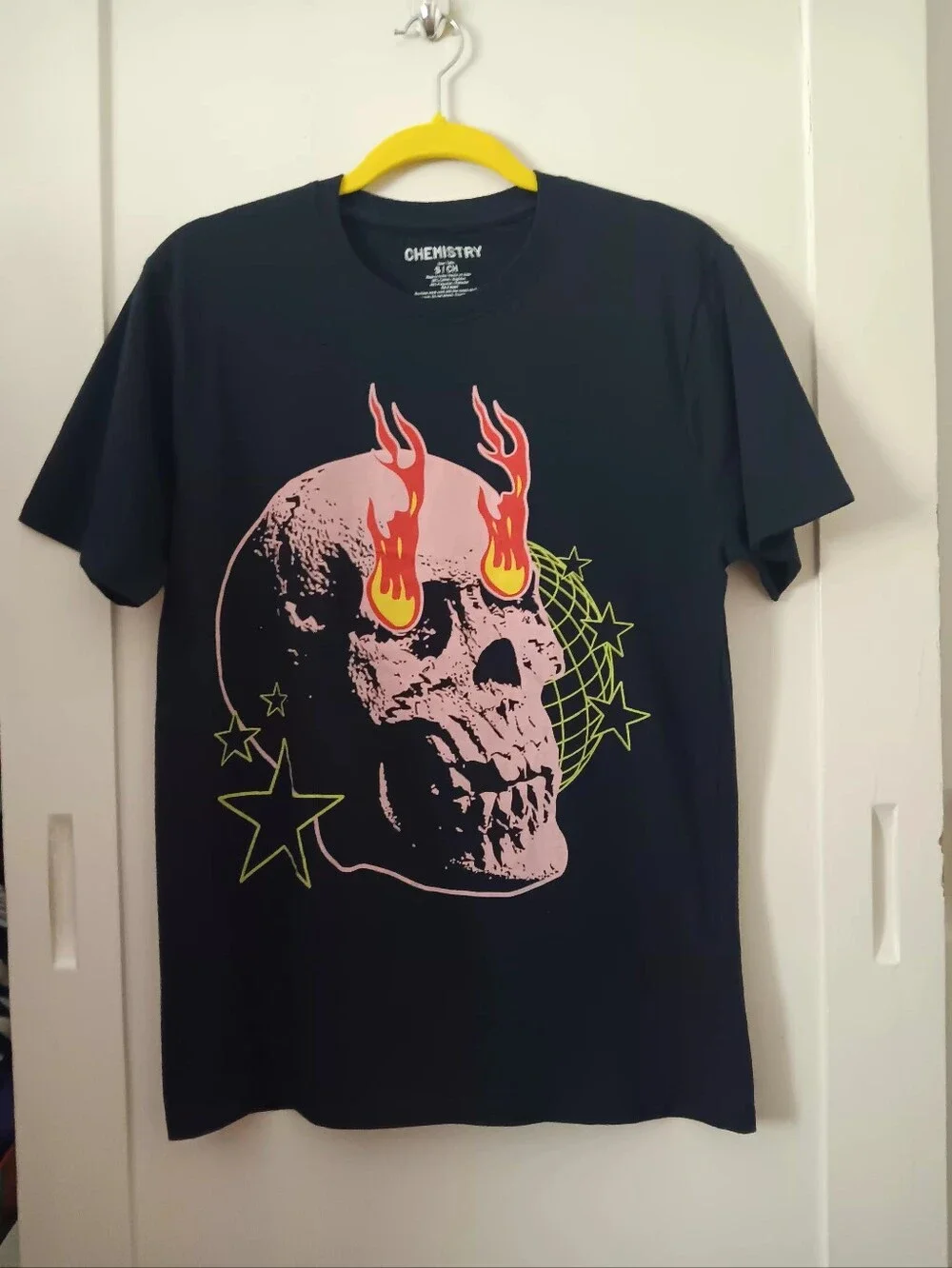 Chemistry Skull T-Shirt - Picture 7 of 10